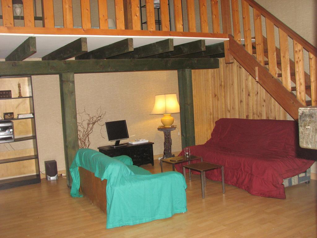 Duplex Carreyrou Lägenhet Beaumont-du-Périgord Exteriör bild